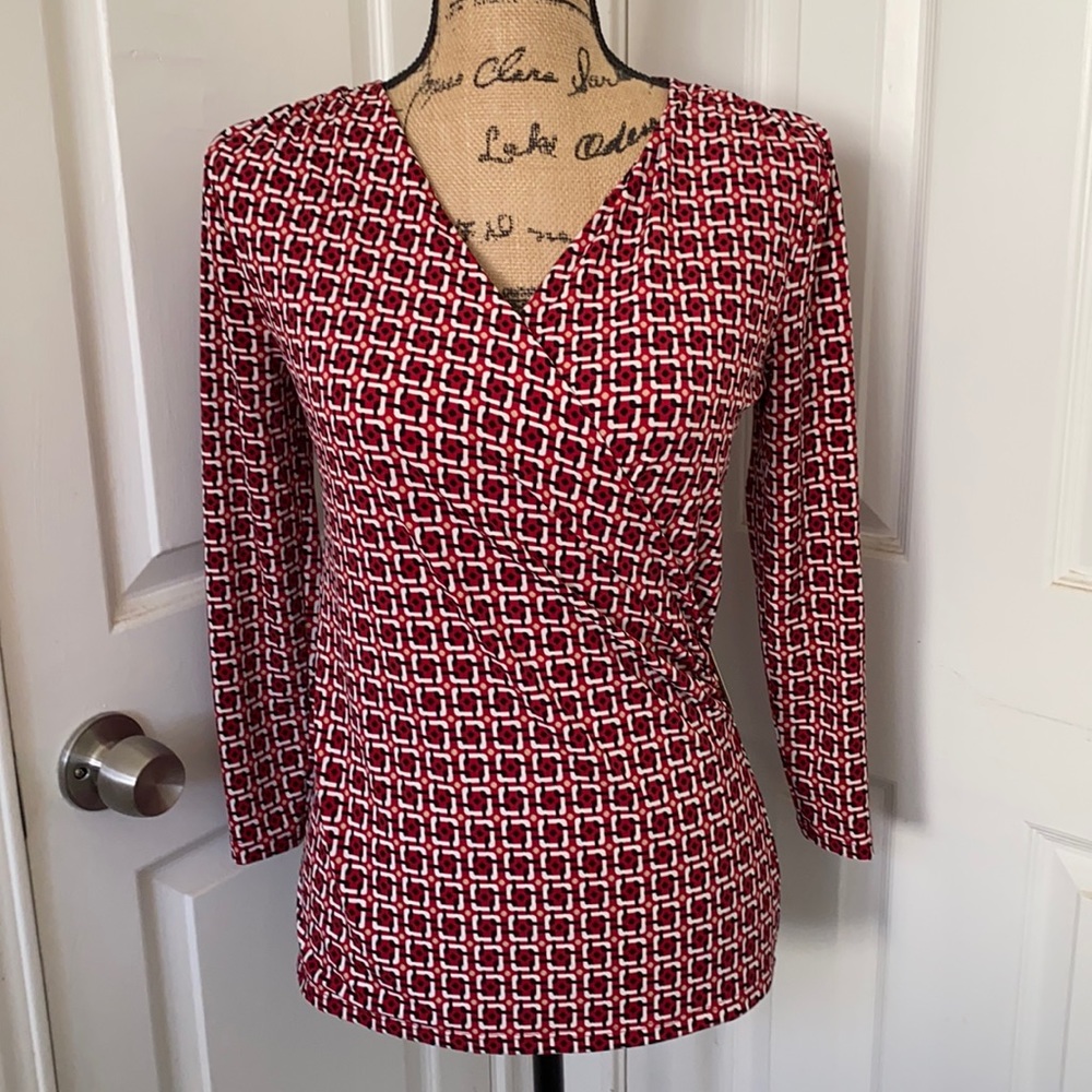 Red/White/Black Patterned 3/4 Sleeve Faux-Wrap Top